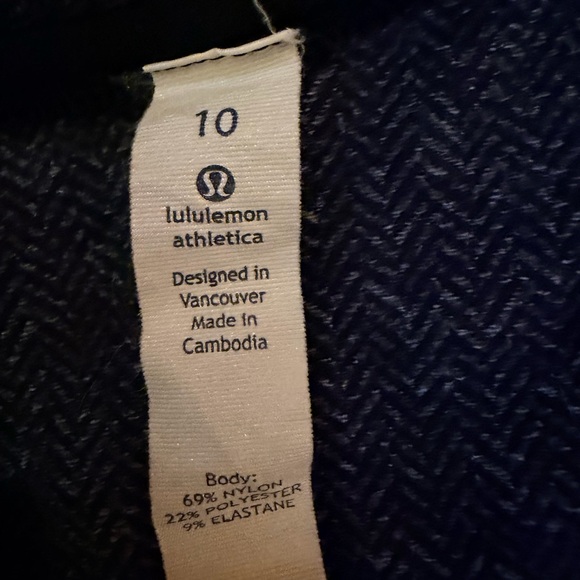 Lululemon Athletica Heathered Gray Long Sleeve Tee - Picture 3 of 5